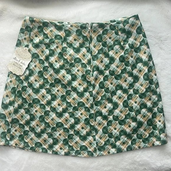 NWT Altar’d State Mini Skirt - Picture 4 of 5